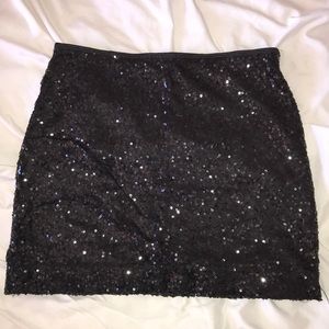 Black sequence skirt